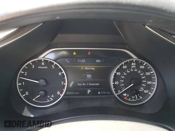 2018 Nissan Murano SV z VIN 5N1AZ2MH2JN170849, wystawiony jako Copart lot #59020885 z przebiegiem 95 659 mil mil oraz Szkoda całkowita • Salvage title. Historia ofert i sprzedaży dostępna na DreamBid. Obrazek 9.