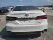 2023 Toyota Camry LE z VIN 4T1C11AK8PU827730, wystawiony jako Copart lot #70106645 z przebiegiem Nie podano mil oraz Czysty tytuł • Clean title. Historia ofert i sprzedaży dostępna na DreamBid. Obrazek 6.