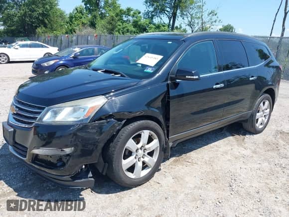 2017 Chevrolet Traverse LT с VIN 1GNKRGKD8HJ100822, выставлен на аукционе IAAI как лот 42645385 с пробегом 83 791 миль миль и . История ставок и продаж доступна на DreamBid. Изображение 2.