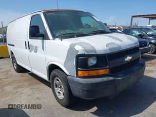 2005 Chevrolet Express Cargo с VIN 1GCFG15T651238970, выставлен на аукционе IAAI как лот 42141600 с пробегом 138 534 миль миль и . История ставок и продаж доступна на DreamBid. Изображение 1.