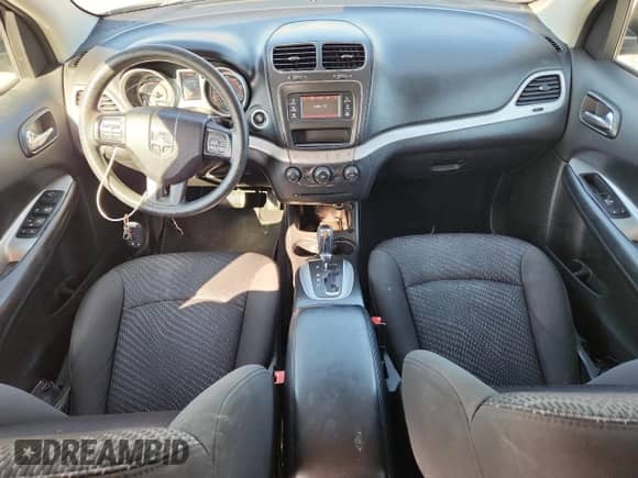 2017 Dodge Journey SXT with VIN 3C4PDCBG9HT572469, listed as a Copart auction lot 81464005 with 77,095 mi miles and Salvage title. Bid and sale history available at DreamBid. Image 8.