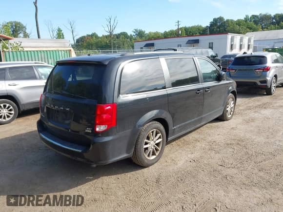 2019 Dodge Grand Caravan SXT z VIN 2C4RDGCG8KR545739, wystawiony jako IAAI lot #43135026 z przebiegiem 98 653 mil mil oraz . Historia ofert i sprzedaży dostępna na DreamBid. Obrazek 4.