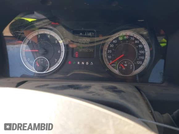 2016 Ram 1500 Express with VIN 1C6RR6FT3GS118843, listed as a IAAI auction lot 43151711 with 267,592 mi miles and . Bid and sale history available at DreamBid. Image 7.