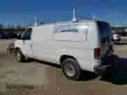 2002 Ford Econoline Cargo z VIN 1FTNE24L82HB75026, wystawiony jako Copart lot #42460855 z przebiegiem 290 377 mil mil oraz Czysty tytuł • Clean title. Historia ofert i sprzedaży dostępna na DreamBid. Obrazek 2.