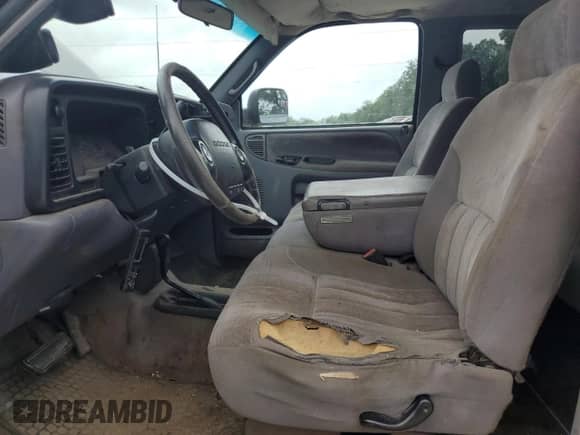1997 Dodge 3500 с VIN 3B7MF33D2VM565208, выставлен на аукционе Copart как лот 63221345 с пробегом 251 717 миль миль и На запчасти • Non repairable. История ставок и продаж доступна на DreamBid. Изображение 7.