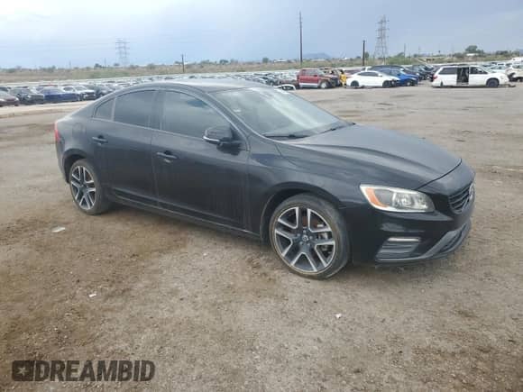 2018 Volvo S60 Dynamic с VIN YV126MFL6J2450638, выставлен на аукционе Copart как лот 65986205 с пробегом 63 206 миль миль и Чистый • Clean title. История ставок и продаж доступна на DreamBid. Изображение 4.