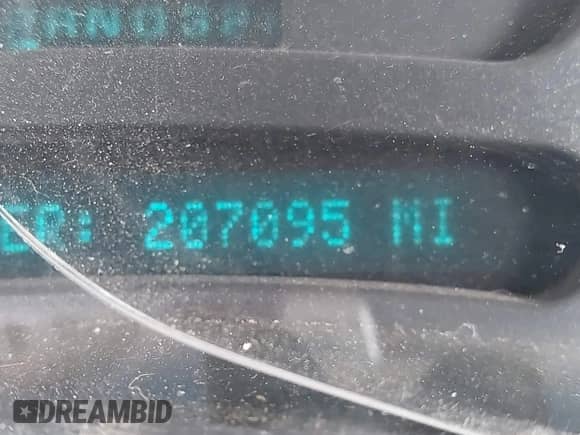 2003 Chevrolet Silverado 1500 with VIN 1GCEC14X73Z361350, listed as a IAAI auction lot 42349890 with 207,095 mi miles and . Bid and sale history available at DreamBid. Image 16.