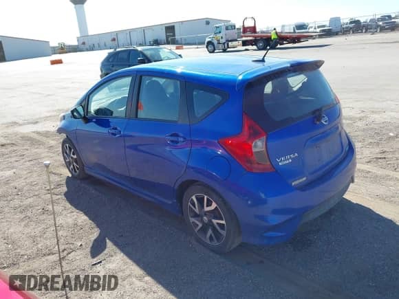 2015 Nissan Note S with VIN 3N1CE2CP7FL363381, listed as a IAAI auction lot 43075695 with 211,559 mi miles and . Bid and sale history available at DreamBid. Image 3.
