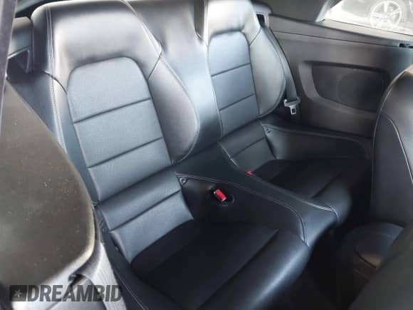 2017 Ford Mustang EcoBoost Premium с VIN 1FATP8UH9H5307646, выставлен на аукционе IAAI как лот 42926727 с пробегом 131 052 миль миль и . История ставок и продаж доступна на DreamBid. Изображение 8.