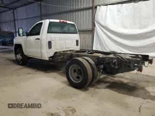 2015 Chevrolet Silverado 3500HD Work Truck с VIN 1GB3CYCG2FF158314, выставлен на аукционе Copart как лот 79083854 с пробегом 148 784 миль миль и Чистый • Clean title. История ставок и продаж доступна на DreamBid. Изображение 2.