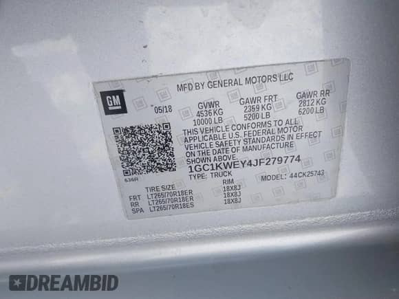 2018 Chevrolet Silverado 2500HD LTZ z VIN 1GC1KWEY4JF279774, wystawiony jako IAAI lot #41587015 z przebiegiem 302 711 mil mil oraz . Historia ofert i sprzedaży dostępna na DreamBid. Obrazek 9.