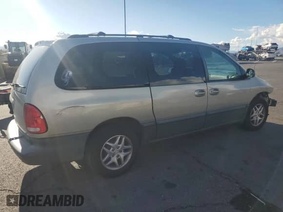 1999 Dodge Grand Caravan with VIN 1B4GP54G3XB616110, listed as a Copart auction lot 44845515 with 151,582 mi miles and Salvage title. Bid and sale history available at DreamBid. Image 3.