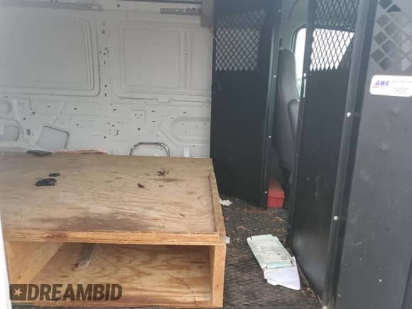 2004 Ford Econoline Cargo с VIN 1FTSE34L94HB46470, выставлен на аукционе Copart как лот 75060474 с пробегом Не указан миль и Списание • Salvage title. История ставок и продаж доступна на DreamBid. Изображение 11.