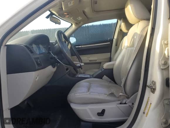 2007 Chrysler 300 Touring с VIN 2C3KA53G77H658274, выставлен на аукционе Copart как лот 82342625 с пробегом 184 730 миль миль и Списание • Salvage title. История ставок и продаж доступна на DreamBid. Изображение 7.