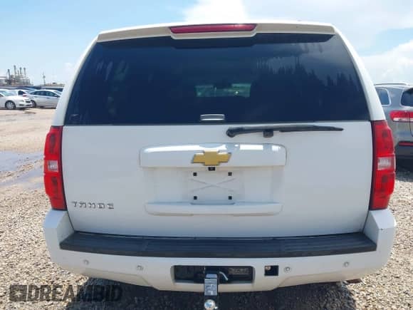 2013 Chevrolet Tahoe LT с VIN 1GNSCBE07DR375705, выставлен на аукционе IAAI как лот 42692809 с пробегом 269 569 миль миль и . История ставок и продаж доступна на DreamBid. Изображение 16.