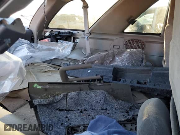 2000 Chevrolet Blazer LS с VIN 1GNCT18W7YK143649, выставлен на аукционе Copart как лот 87656195 с пробегом Не указан миль и Чистый • Clean title. История ставок и продаж доступна на DreamBid. Изображение 10.