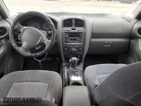 2004 Hyundai Santa Fe GLS с VIN KM8SC73D74U772335, выставлен на аукционе Copart как лот 49575564 с пробегом 146 840 миль миль и Чистый • Clean title. История ставок и продаж доступна на DreamBid. Изображение 8.