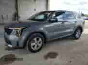 2025 Kia Sorento LX with VIN 5XYRG4JC3SG361187, listed as a Copart auction lot 82102545 with 5,393 mi miles and Salvage title. Bid and sale history available at DreamBid. Image 1.