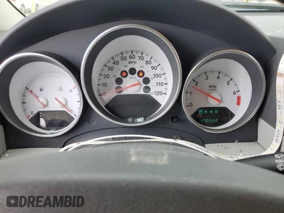 2007 Dodge Caliber SXT с VIN 1B3HB48B07D109346, выставлен на аукционе Copart как лот 55040044 с пробегом 170 552 миль миль и Списание • Salvage title. История ставок и продаж доступна на DreamBid. Изображение 9.