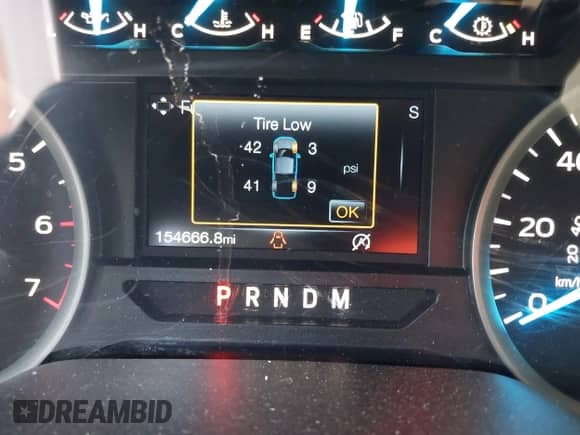 2017 Ford F-150 XL с VIN 1FTFX1EG1HKD47001, выставлен на аукционе IAAI как лот 42362486 с пробегом 154 666 миль миль и . История ставок и продаж доступна на DreamBid. Изображение 15.