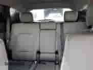 2016 Hyundai Santa Fe z VIN 5XYZU3LB3GG319777, wystawiony jako Copart lot #85760675 z przebiegiem 137 508 mil mil oraz Szkoda całkowita • Salvage title. Historia ofert i sprzedaży dostępna na DreamBid. Obrazek 10.