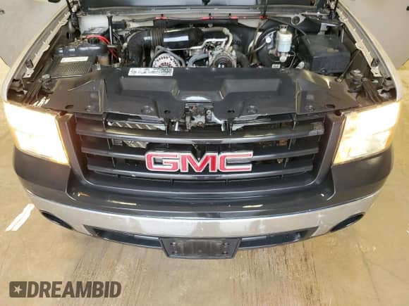 2008 GMC Sierra 1500 Work Truck with VIN 1GTEC19XX8Z221342, listed as a Copart auction lot 41489385 with 193,272 mi miles and Clean title. Bid and sale history available at DreamBid. Image 11.