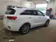 2016 Kia Sorento SXL z VIN 5XYPKDA50GG086151, wystawiony jako Copart lot #71834295 z przebiegiem 165 638 mil mil oraz Szkoda całkowita • Salvage title. Historia ofert i sprzedaży dostępna na DreamBid. Obrazek 3.