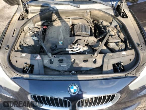 2014 BMW 5 Series 535i xDrive z VIN WBA5M4C59ED183677, wystawiony jako Copart lot #65634735 z przebiegiem 140 717 mil mil oraz Czysty tytuł • Clean title. Historia ofert i sprzedaży dostępna na DreamBid. Obrazek 11.