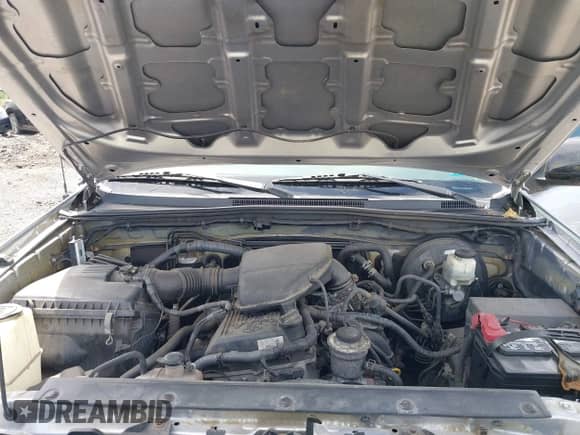 2014 Toyota Tacoma with VIN 5TFUX4EN0EX029652, listed as a IAAI auction lot 42150630 with 208,098 mi miles and . Bid and sale history available at DreamBid. Image 10.