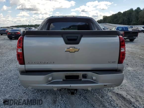 2007 Chevrolet Avalanche 3LT с VIN 3GNEC12037G225784, выставлен на аукционе Copart как лот 68738835 с пробегом 384 977 миль миль и Списание • Salvage title. История ставок и продаж доступна на DreamBid. Изображение 6.