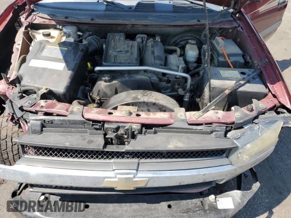 2005 Chevrolet TrailBlazer LS с VIN 1GNDT13S352114136, выставлен на аукционе Copart как лот 71359305 с пробегом 178 971 миль миль и Списание • Salvage title. История ставок и продаж доступна на DreamBid. Изображение 11.
