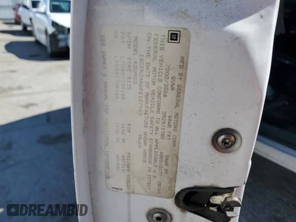 1993 Chevrolet Silverado 2500 с VIN 1GCFK24K6PE127943, выставлен на аукционе Copart как лот 49150645 с пробегом 171 482 миль миль и Списание • Salvage title. История ставок и продаж доступна на DreamBid. Изображение 13.