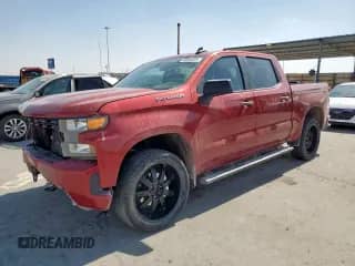 2019 Chevrolet Silverado 1500 Custom с VIN 3GCPWBEH3KG226328, выставлен на аукционе Copart как лот 60556825 с пробегом 106 887 миль миль и Списание • Salvage title. История ставок и продаж доступна на DreamBid. Изображение 1.