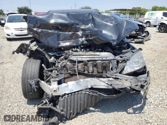 2010 Mercedes-Benz C 300 Luxury with VIN WDDGF5EB3AR126876, listed as a Copart auction lot 60335045 with 102,910 mi miles and Salvage title. Bid and sale history available at DreamBid. Image 5.