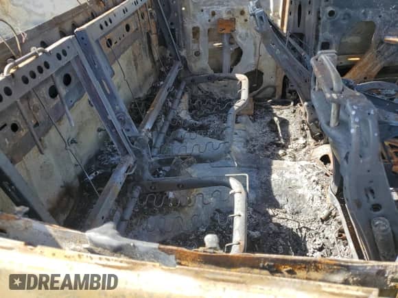 2017 GMC Sierra 1500 SLT z VIN 1GTV2NEJ6HZ217672, wystawiony jako Copart lot #56976625 z przebiegiem Nie podano mil oraz Szkoda całkowita • Salvage title. Historia ofert i sprzedaży dostępna na DreamBid. Obrazek 10.