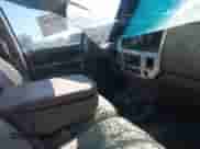 2009 Dodge 2500 SLT z VIN 3D7KS29L39G517173, wystawiony jako IAAI lot #42363468 z przebiegiem 147 721 mil mil oraz . Historia ofert i sprzedaży dostępna na DreamBid. Obrazek 5.