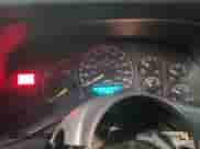 2000 GMC Sierra 1500 SLE с VIN 2GTEK19T1Y1329602, выставлен на аукционе Copart как лот 45588545 с пробегом 217 973 миль миль и Списание • Salvage title. История ставок и продаж доступна на DreamBid. Изображение 9.