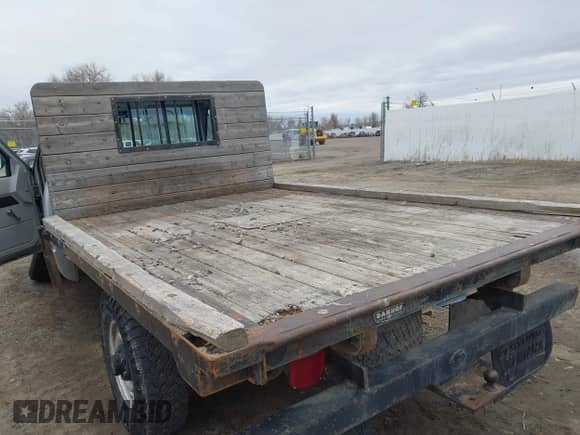 1991 Chevrolet Silverado 2500 с VIN 1GCFK24KXMZ173750, выставлен на аукционе IAAI как лот 41814247 с пробегом 288 996 миль миль и . История ставок и продаж доступна на DreamBid. Изображение 19.