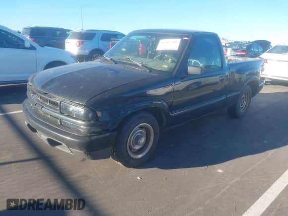 1998 Chevrolet S-10 LS с VIN 1GCCS1442W8193532, выставлен на аукционе IAAI как лот 43507787 с пробегом Не указан миль и . История ставок и продаж доступна на DreamBid. Изображение 2.