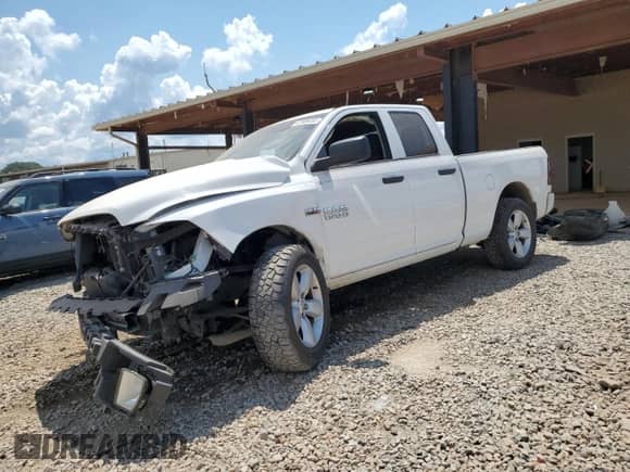2013 Ram 1500 Express z VIN 1C6RR6FT0DS518256, wystawiony jako Copart lot #67806465 z przebiegiem 160 945 mil mil oraz Szkoda całkowita • Salvage title. Historia ofert i sprzedaży dostępna na DreamBid. Obrazek 1.
