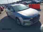 2019 Hyundai Elantra SEL z VIN 5NPD84LF6KH473571, wystawiony jako IAAI lot #43440809 z przebiegiem 89 083 mil mil oraz . Historia ofert i sprzedaży dostępna na DreamBid. Obrazek 1.