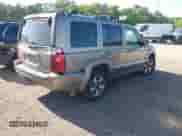 2006 Jeep Commander with VIN 1J8HH48N76C293897, listed as a IAAI auction lot 42021253 with 214,412 mi miles and . Bid and sale history available at DreamBid. Image 4.