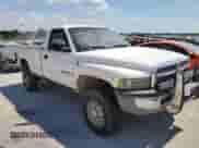 2001 Dodge 2500 с VIN 3B7KF26Z41M561258, выставлен на аукционе Copart как лот 60939814 с пробегом 220 477 миль миль и Чистый • Clean title. История ставок и продаж доступна на DreamBid. Изображение 4.