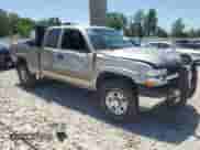 2002 Chevrolet Silverado 2500HD LS с VIN 1GCHK29UX2E293779, выставлен на аукционе Copart как лот 61271445 с пробегом 86 812 миль миль и Чистый • Clean title. История ставок и продаж доступна на DreamBid. Изображение 4.
