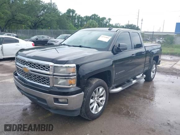2015 Chevrolet Silverado 1500 LT z VIN 1GCRCREH3FZ410460, wystawiony jako IAAI lot #42719961 z przebiegiem 128 301 mil mil oraz . Historia ofert i sprzedaży dostępna na DreamBid. Obrazek 2.