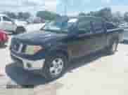 2008 Nissan Frontier SE с VIN 1N6AD09U88C417906, выставлен на аукционе IAAI как лот 42533353 с пробегом 238 726 миль миль и . История ставок и продаж доступна на DreamBid. Изображение 2.