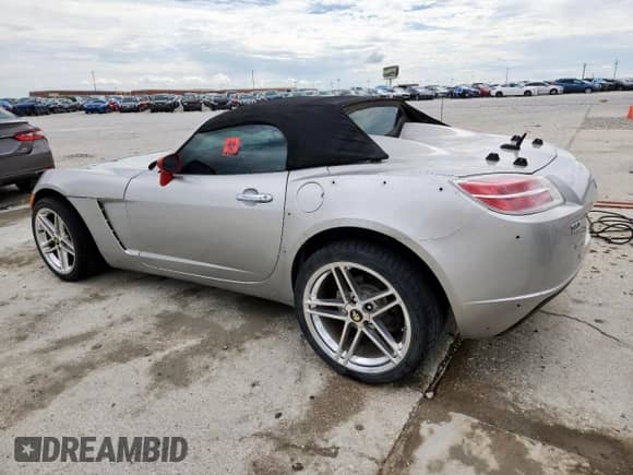 2007 Saturn Sky with VIN 1G8MB35B17Y101092, listed as a Copart auction lot 63033265 with 68,948 mi miles and Clean title. Bid and sale history available at DreamBid. Image 2.