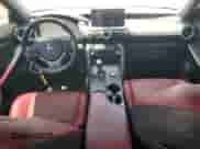 2022 Lexus IS 300 z VIN JTHDA1D27N5120810, wystawiony jako Copart lot #62017045 z przebiegiem 25 820 mil mil oraz Szkoda całkowita • Salvage title. Historia ofert i sprzedaży dostępna na DreamBid. Obrazek 8.