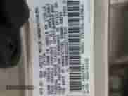 2005 Toyota Corolla LE z VIN 1NXBR32E05Z377819, wystawiony jako Copart lot #85673395 z przebiegiem 299 999 mil mil oraz Szkoda całkowita • Salvage title. Historia ofert i sprzedaży dostępna na DreamBid. Obrazek 12.