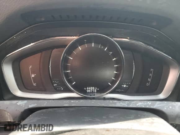 2017 Volvo S60 Inscription с VIN LYV402HK1HB134100, выставлен на аукционе Copart как лот 65956695 с пробегом 96 718 миль миль и Списание • Salvage title. История ставок и продаж доступна на DreamBid. Изображение 9.